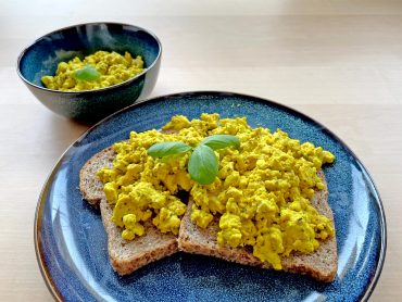 Tofu mexido com curcuma Cozinha Saudável