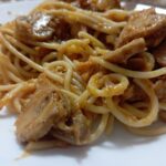 Massa de atum com cogumelos