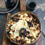 Nhoque com brie cogumelos e nozes