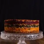 Assado de Nozes Veganas em Camadas