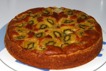 Bolo de Kiwi Simples