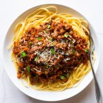 Esparguete à Bolonhesa com Cogumelos e Lentilhas