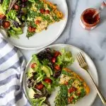 Receita de quiche de massa de batata-doce com espinafre e queijo de cabra