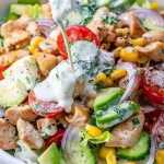 Salada de Frango Com Molho Caipira Americano