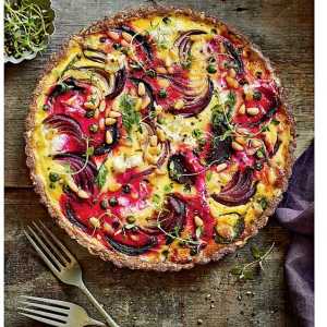 Tarte de queijo de cabra e beterraba