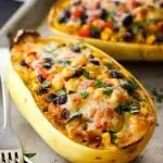 Tigelas de burrito de abóbora espaguete