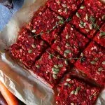 Salgados de beterraba, cenoura e aveia (sem glúten e veganos)